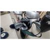 Image 2 : Classic Pro WTS 600 Oversized Golf Club Set with Fazer Irons, Putter, and Golf Bag 13x