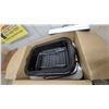 Image 5 : Proctor Silex 18-Quart Roaster Oven Model 32190 with Lift-Out Rack Appears New