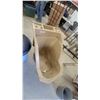 Image 3 : Rubbermaid Commercial Brute Container with Lid and Tilt Truck