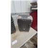 Image 4 : IT Luggage Proteus Hardshell Spinner Suitcase Set, Two-Piece, Dark Grey with Tan Accents