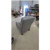 Image 5 : Gray Upholstered Push-Back Recliner Chair with Lumbar Support and Wood Feet