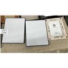 Image 4 : Tote Full Of Picture Frame, Various Sizes