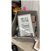 Image 5 : Tote Full Of Picture Frame, Various Sizes