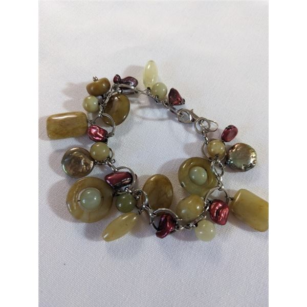 VINTAGE SILVER TONE W/ MISC BEADS AND PEARLS BRACELET