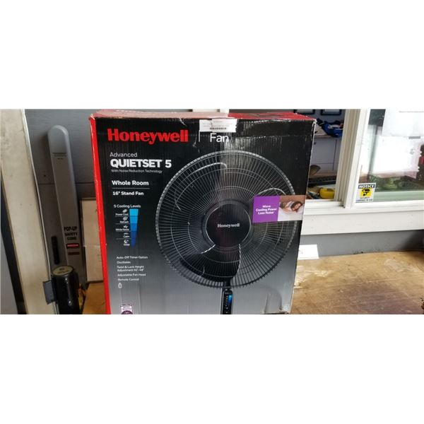 HONEYWELL 16" QUIET STAND FAN - TESTED WORKING, RETAIL $99
