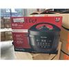 Image 2 : INSTANT POT WIDE DUO 7-IN-1 7.5QT ELECTRIC PRESSURE COOKER - TESTED WORKING, RETAIL $278