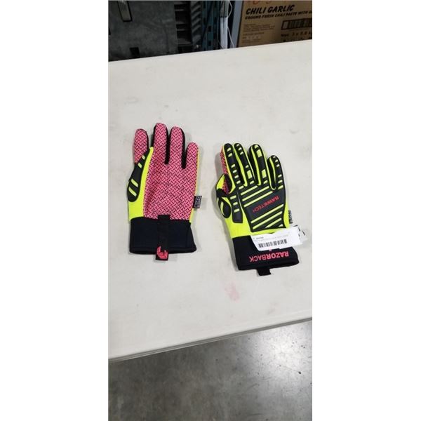 RAWTECH WINTER GLOVES. SIZE LARGE