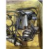 Image 3 : ANTIQUE TRUNK W/ ASSORTED POWER TOOLS