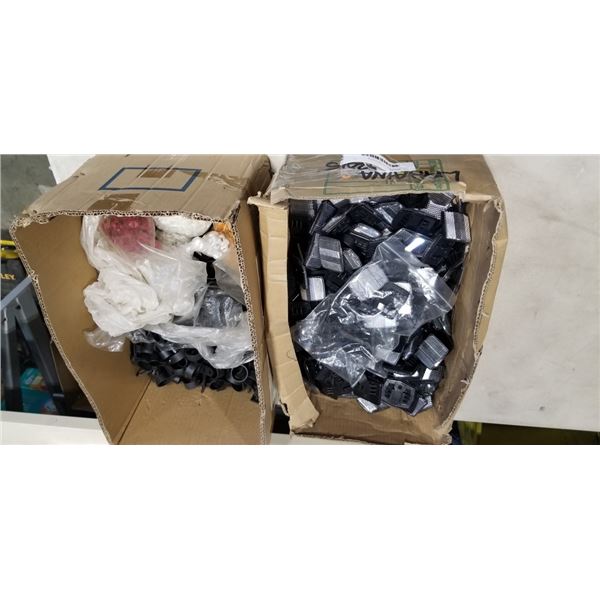 2 BOXES OF REFLECTOR LIGHTS