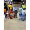 Image 2 : 2 BOXES WITH A TOTAL OF 29 VARIOUS CLEANING SUPPLIES BOTTLES