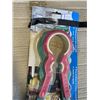 Image 2 : CASE OF NEW JAR OPENERS
