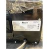 Image 5 : WORKING AMANA HEAVY DUTY COMMERCIAL MICROWAVE