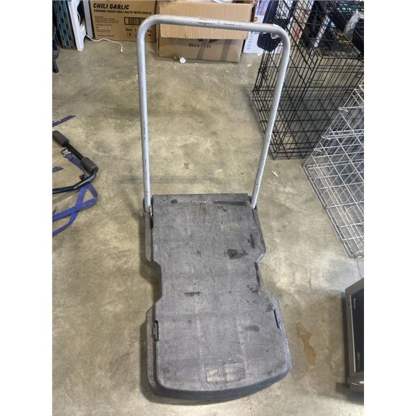 RUBBERMAID COMMERCIAL 4 WHEEL DOLLY