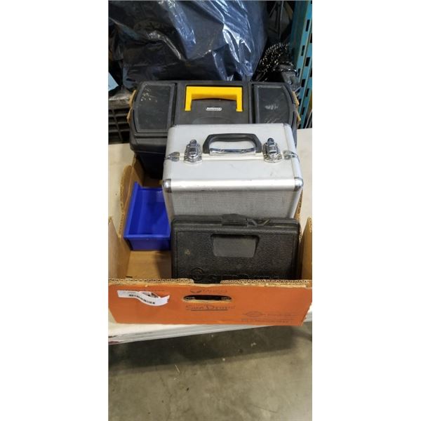 LOT OF TOOLS BOXES