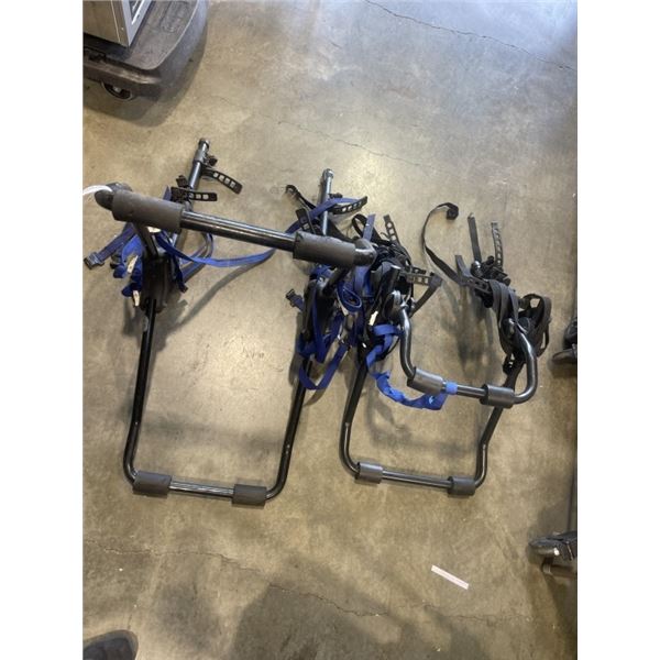 2 TRUNK MOUNT BIKE RACK. THULE AND CCM
