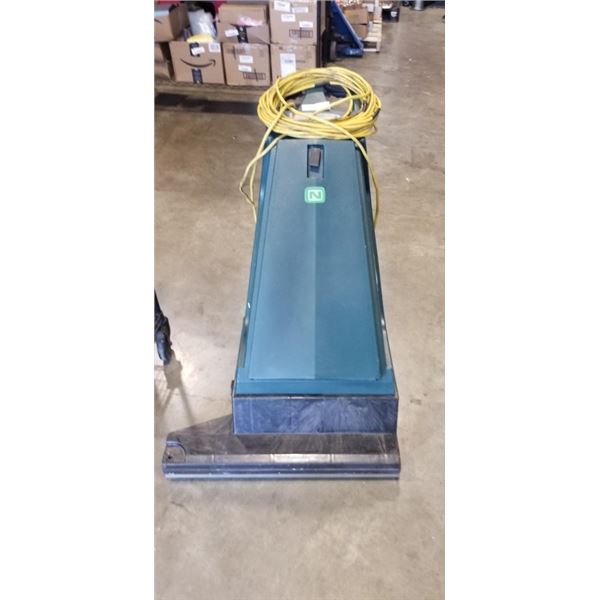 NOBLES MAGNA TWINS 3000 FLOOR CLEANER
