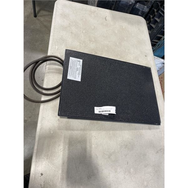 SMALL LECTRO-KENNEL HEATED PET MAT. MODEL #1000. WORKING