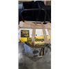 Image 2 : AS NEW 8 GALLON CONTRACTOR SHOP VAC