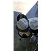 Image 4 : SET OF GOLF CLUBS IN BAG