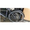 Image 2 : GREY NOUARA BIKE