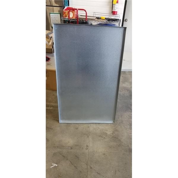 47" X 29 GALVANIZED METAL TRAY