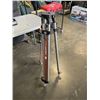 Image 4 : HILTI TRIPOD STAND