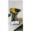 Image 4 : 2 20V DEWALT DRILLS - ALL WORKING W/ BATTERIES AND DEWALT 12V DRILL NO BATTERY