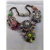 Image 1 : VINTAGE MULTICOLOUR STONES AND PEARLS NECKLACE