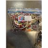Image 3 : 2 BAGS OF JEWELRY AND PARTS