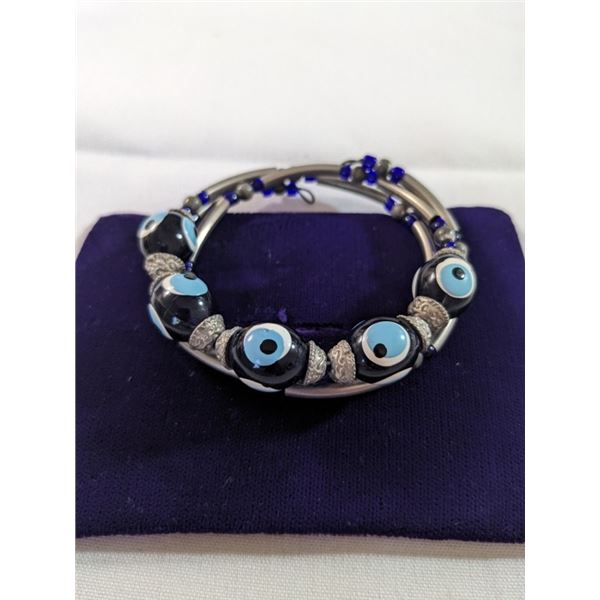 VINTAGE EVIL EYE BEADS BRACELET