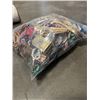 Image 3 : LARGE HEAVY BAG OF MISC JEWELRY AND PARTS