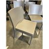 Image 3 : 4 STYLEX LEATHER CHAIRS