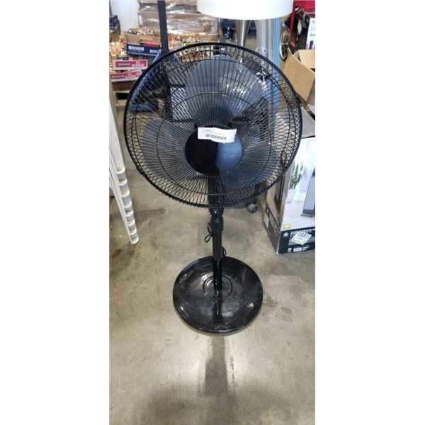 ELECTRIC HEATER AND FLOOR FAN