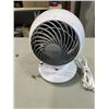 Image 4 : WESTINGHOUSE FLOOR FAN AND WOOZOO TABLE FAN BOTH WORKING