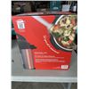 Image 2 : INSTANT POT DUO V5 7-IN-1 6QT ELECTRIC PRESSURE COOKER - TESTED WORKING, RETAIL $159