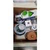 Image 3 : LOT OF HOUSEHOLD ITEMS INCLUDING HARRY VINCENT LIMITED BOX, STARFRIT MANDOLINE SLICER, THINK KITCHEN