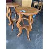 Image 3 : PAIR OF ROUND PARLOUR TABLES