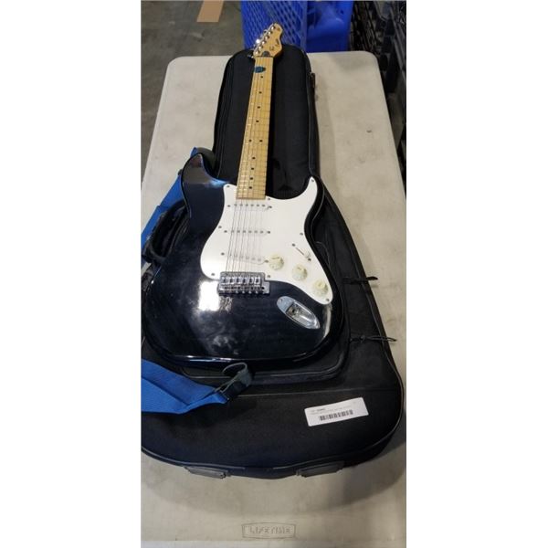 PREDATOR ELECTRIC GUITAR IN SOFT CASE