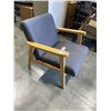 Image 2 : HOMCOM FABRIC CUSHION ARM CHAIR