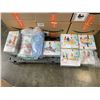 Image 1 : 7 ASSORTED INTEX INFLATABLE AND HARD POOLS AND POOL TOYS