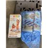 Image 2 : 7 ASSORTED INTEX INFLATABLE AND HARD POOLS AND POOL TOYS