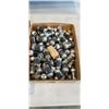 Image 2 : APPROX 300 VINTAGE COLLECTIBLE ELECTRONICS TUBES