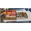 Image 1 : APPROX 300 VINTAGE COLLECTIBLE ELECTRONICS TUBES