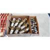 Image 2 : APPROX 300 VINTAGE COLLECTIBLE ELECTRONICS TUBES