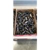 Image 3 : APPROX 300 VINTAGE COLLECTIBLE ELECTRONICS TUBES