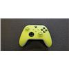 Image 1 : XBOX WIRELESS CONTROLLER - TESTED WORKING, RETAIL $74