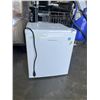 Image 1 : HAMILTON BEACH HOTEL FRIDGE