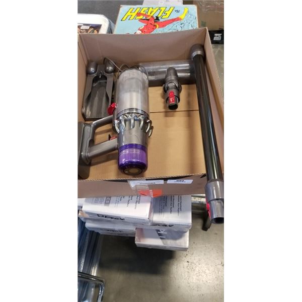 DYSON V11 CORDLESS STICK VACUUM - TESTED WORKING, RETAIL $749
