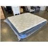 Image 1 : KINGSIZE LOGAN AND COVE  MATTRESS
