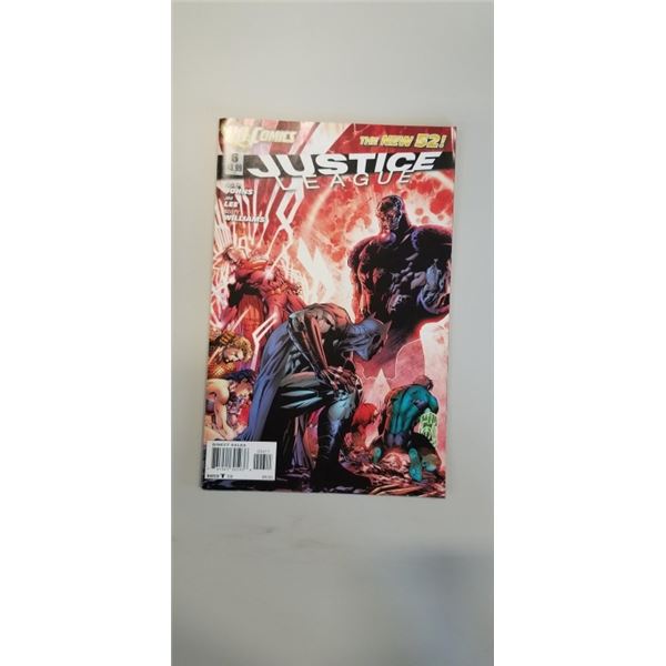 JUSTICE LEAGUE ISSUE #6 COMIC BOOK